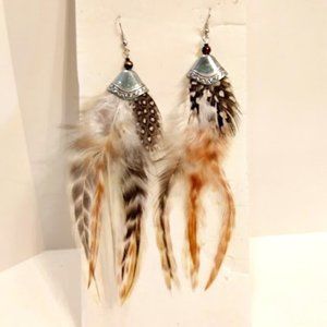 FEATHER DROP EARRINGS*NATURAL*TRENDY*SOUTHWEST/BOHEMIAN/NATIVE HAND MADE